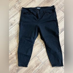 Torrid 3 button jeggings